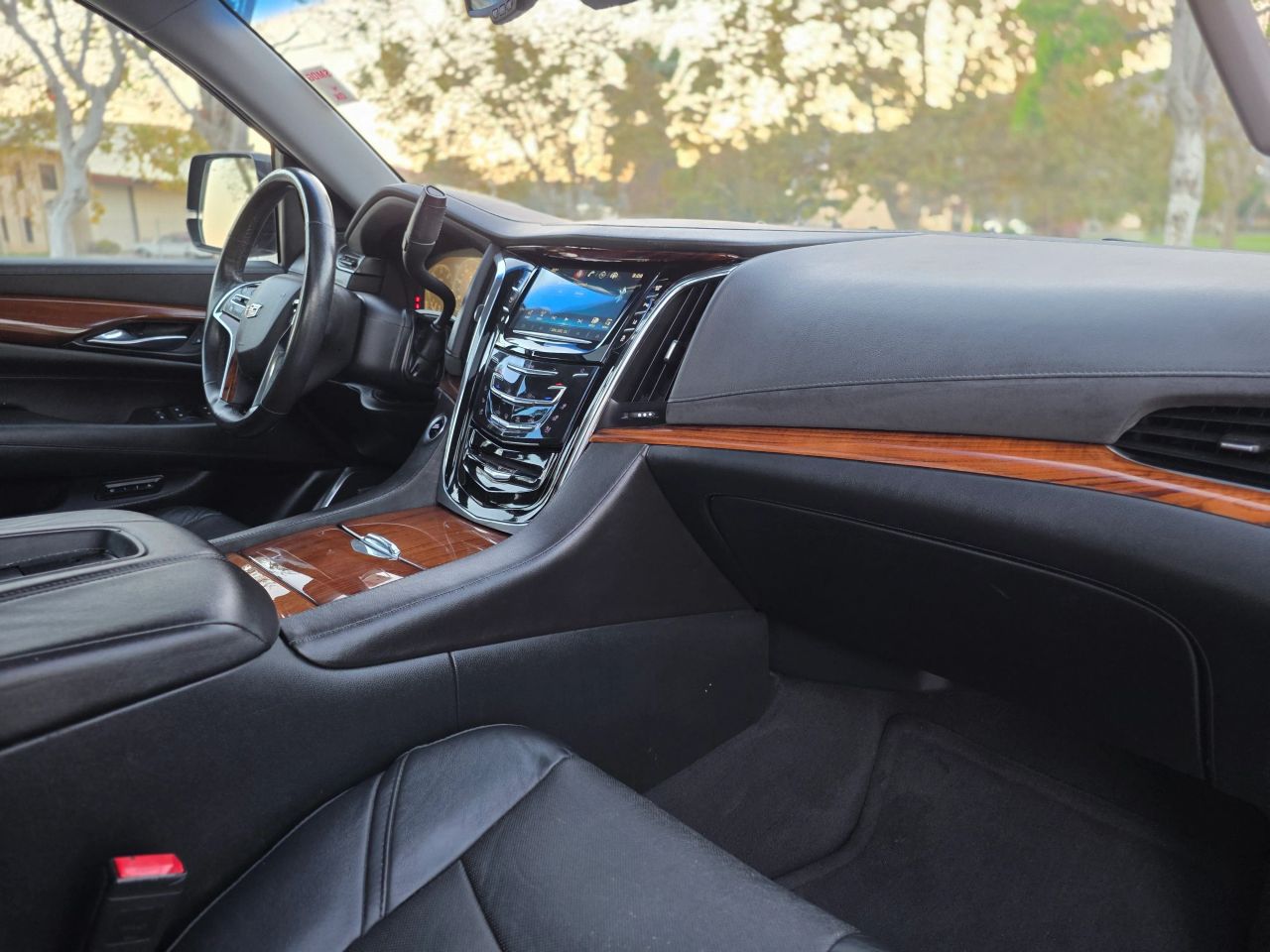 cadillac escalade esv 2015 1GYS4SKJ3FR600539 image cadillac escalade esv 2015 1GYS4SKJ3FR600539 image